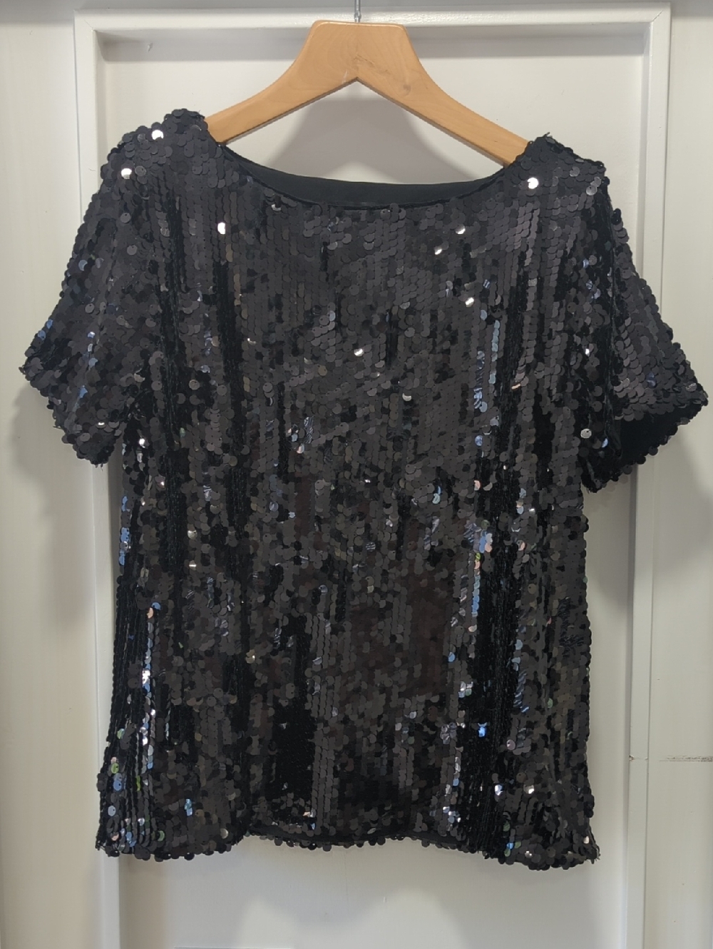 Ann Taylor Black Sequin Short Sleeve Top Size Small